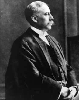 L’honorable Arthur Cyrille Albert Malouin