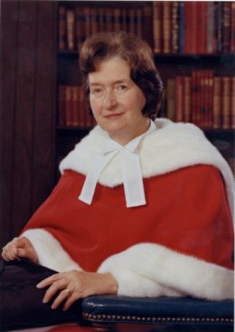 L’honorable Bertha Wilson