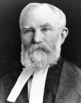 L’honorable James Maclennan