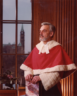 L’honorable Jean Beetz