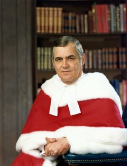 L’honorable Julien Chouinard