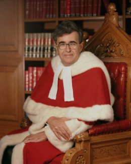 L’honorable Louis LeBel