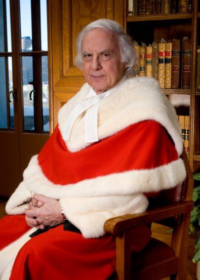 L’honorable Morris J. Fish