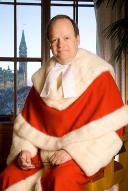 L’honorable Thomas Albert Cromwell