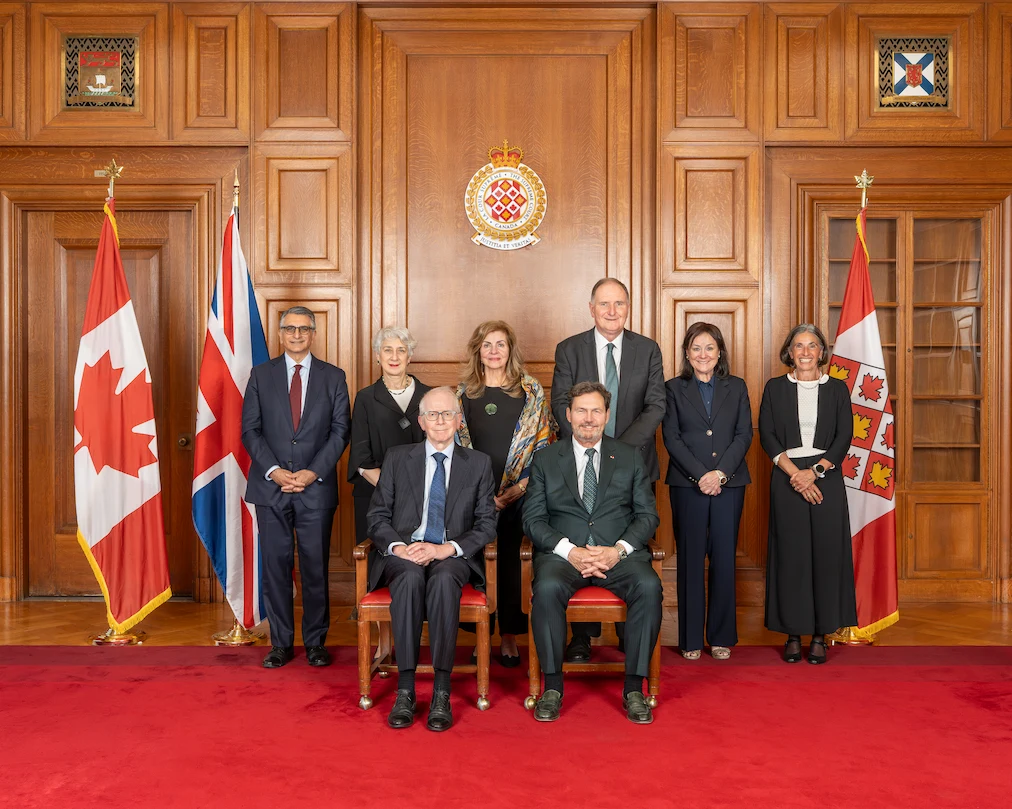 Photo officielle des délégations de la Cour suprême du Canada et de la Cour suprême du Royaume-Uni
